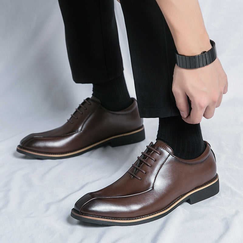 Formal Lace-Up Shoes with Sleek Leather Design