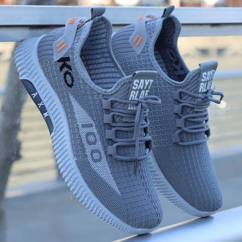 Mesh Running Shoes with Reflective Details