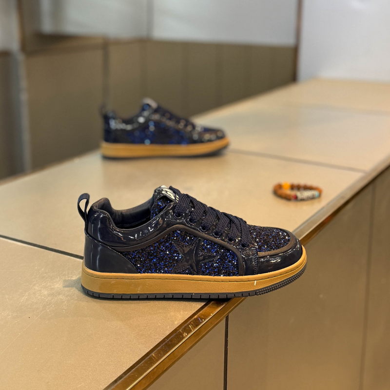 Sparkle Star Design Sneaker
