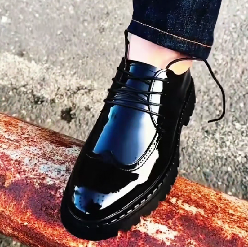 Men's Patent Leather Lace Up Brogues