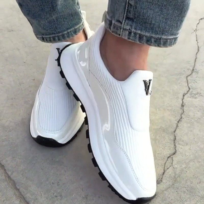 Men's Slip-On Knit Sneakers with Logo Detailing
