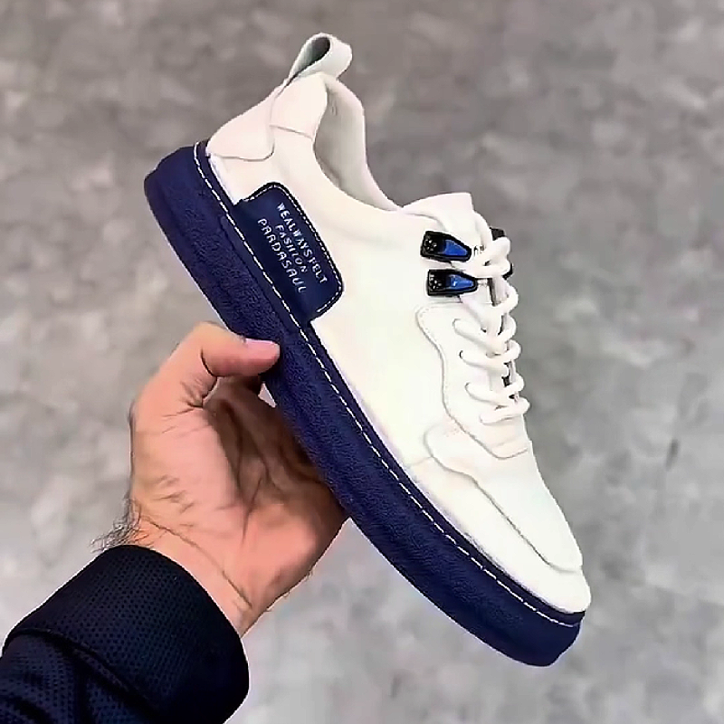 Men's Chunky Sole Sneakers with Contrast Trim