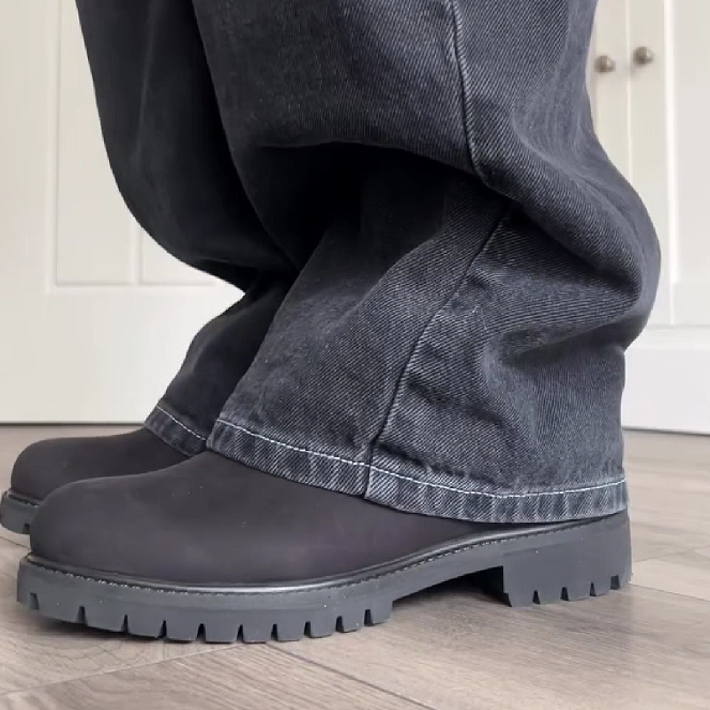 Men's Lace-Up Work Boots with Durable Tread