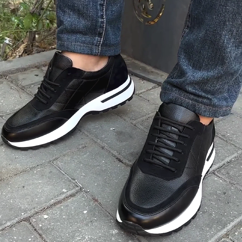 Men's Leather Sneakers with Contrast Sole Design