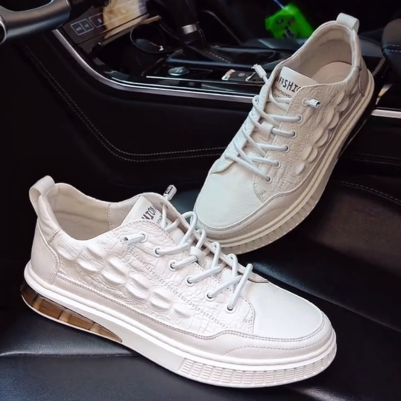 Men's Textured Leather Sneakers with Transparent Sole