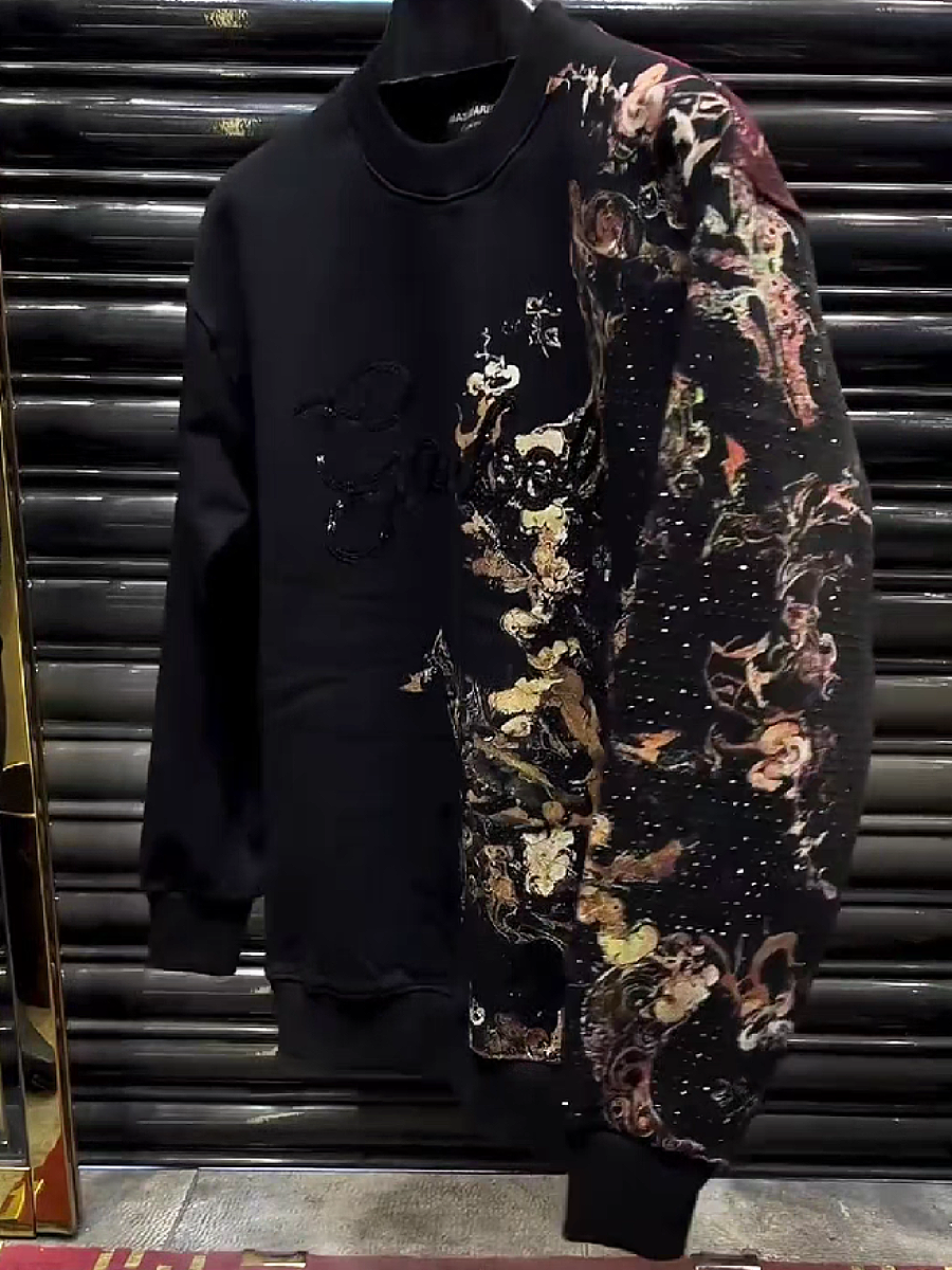 Artistic Print Crewneck Sweatshirt
