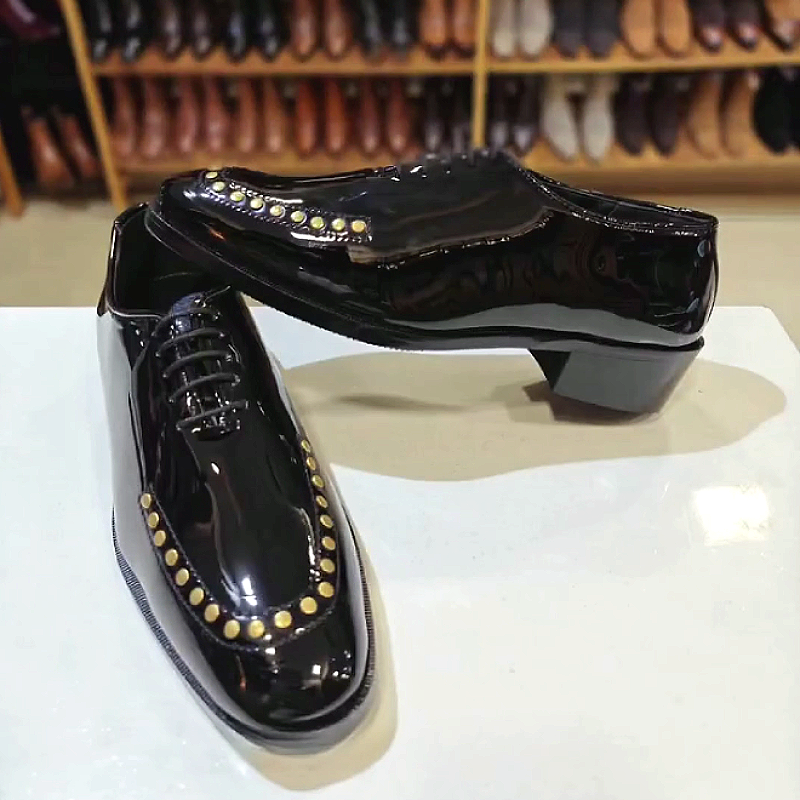 Men's Glossy Leather Lace-Up Wingtip Dress Shoes