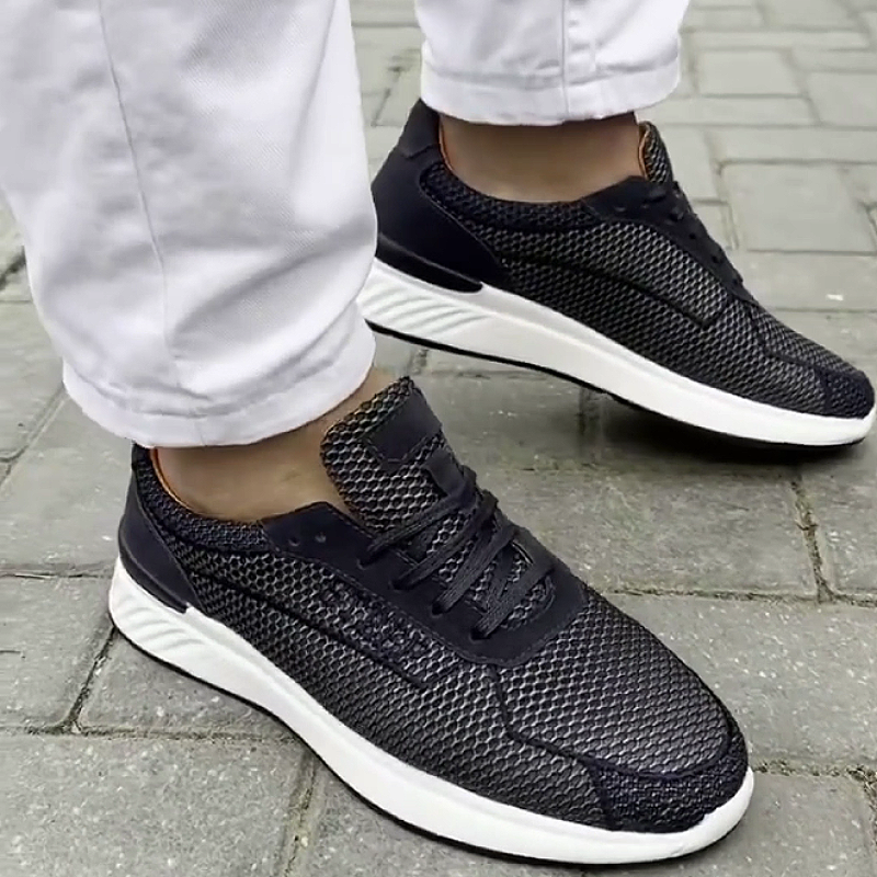 Men's Breathable Mesh Lace-Up Casual Sneakers