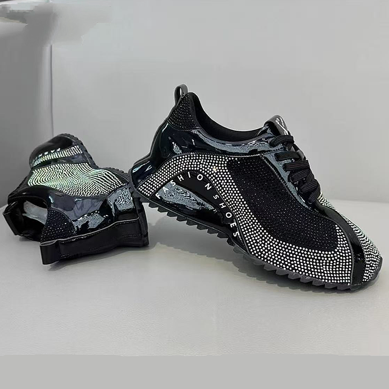 SparkleMesh Sneaker