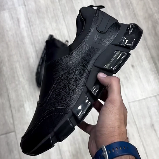 Men's Slip-On Sneakers with Textured Rubber Sole