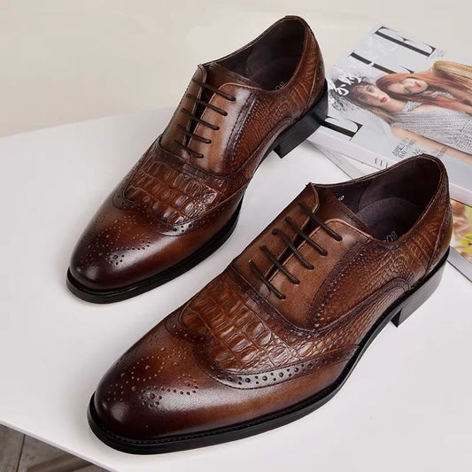 Textured Leather Oxford Shoes with Lace-Up Closure