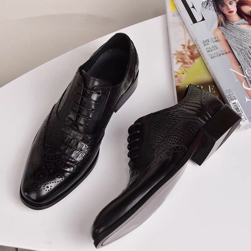 Textured Leather Oxford Shoes with Lace-Up Closure