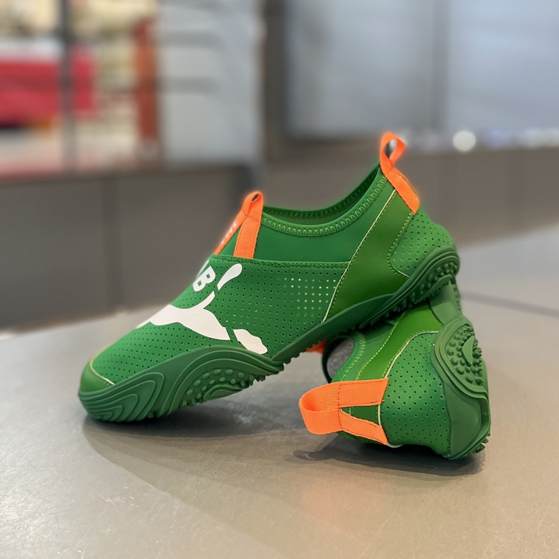 Lightweight Breathable Slip On Sneaker