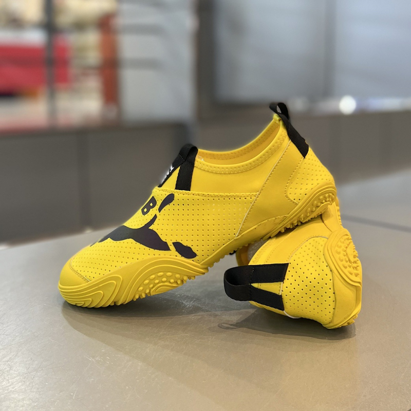 Lightweight Breathable Slip On Sneaker