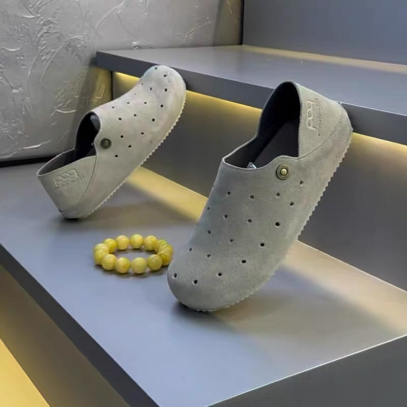 Men's Knit Slip-On Sneakers