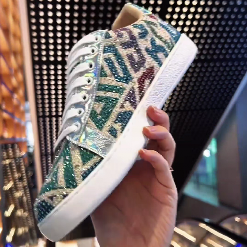Men's Rhinestone Patterned Lace Up Sneakers