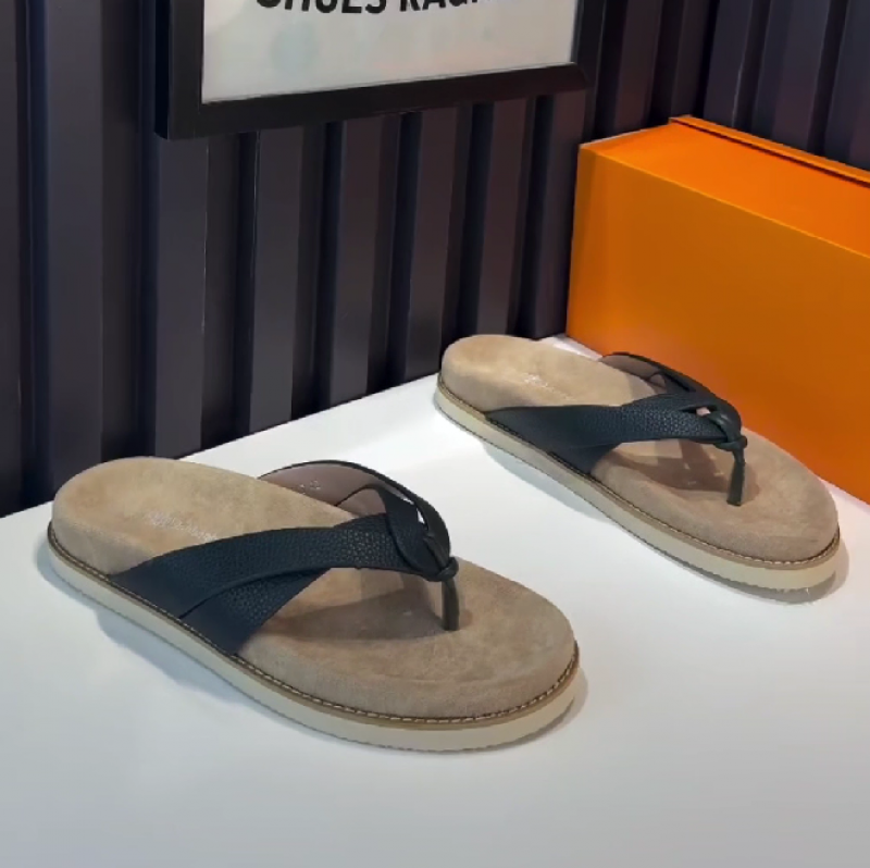 Men's Textured Strap Flip Flops