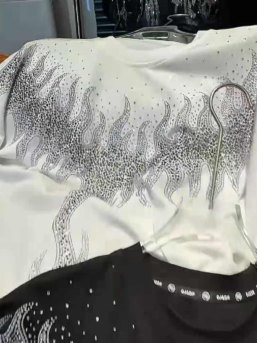 Men's Rhinestone Flame Graphic T-Shirt