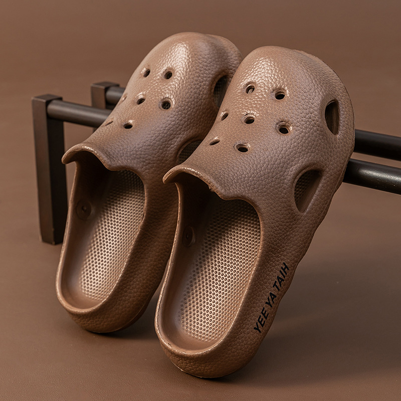 Men's Fashion Molded Clogs