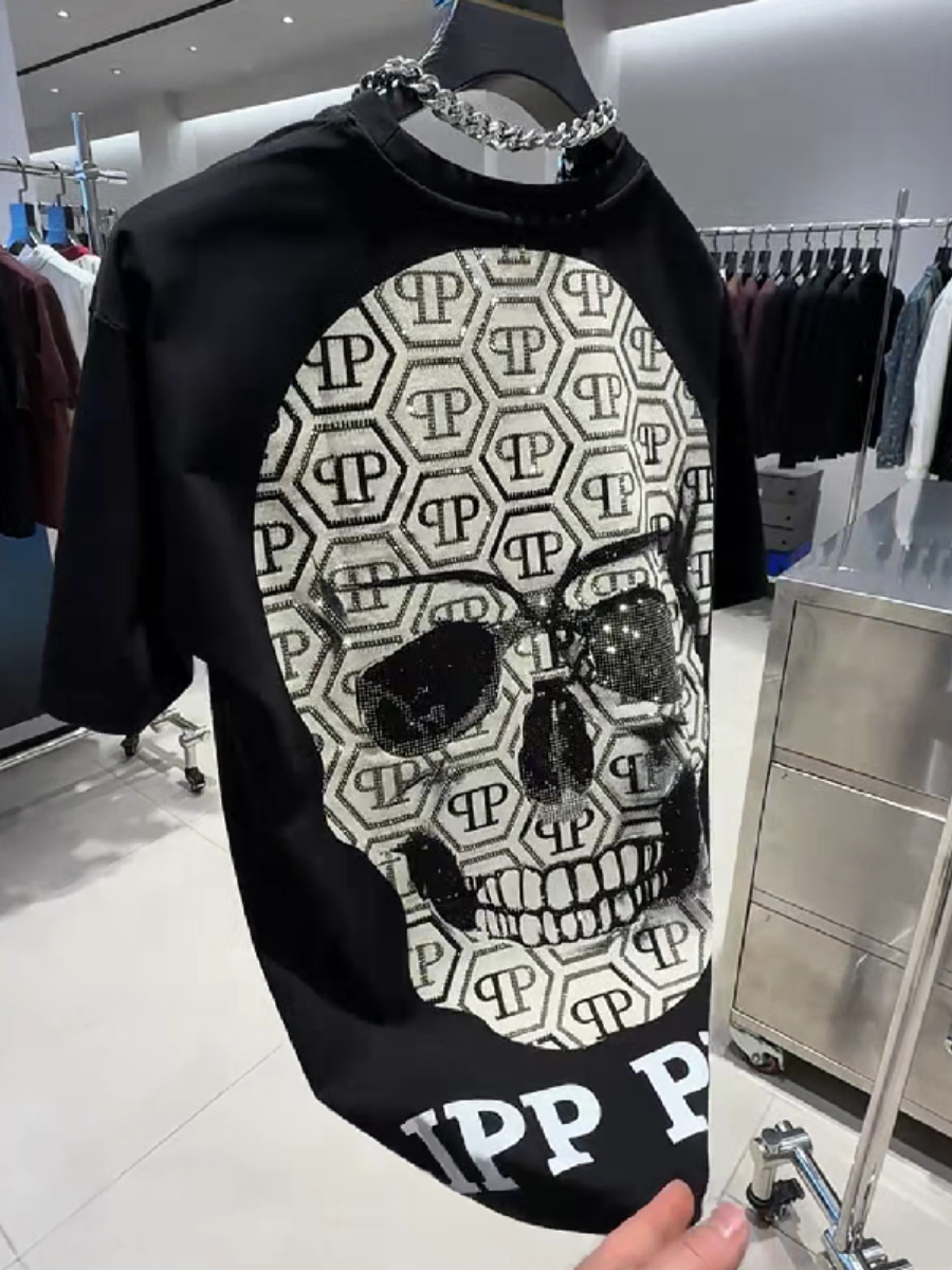 Men's Rhinestone Skull Graphic Tee