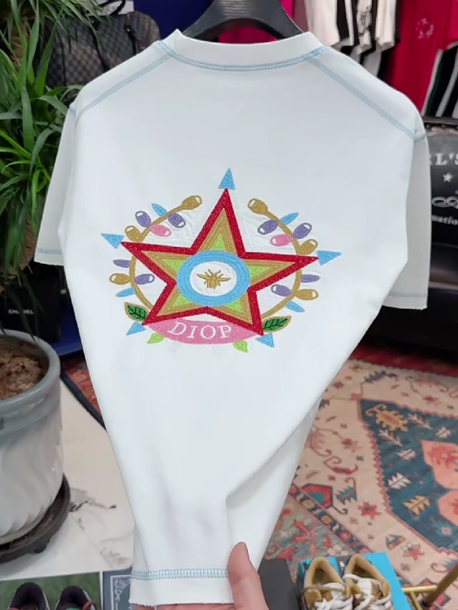 Men's Colorful Star Embroidery Crew Neck T-Shirt