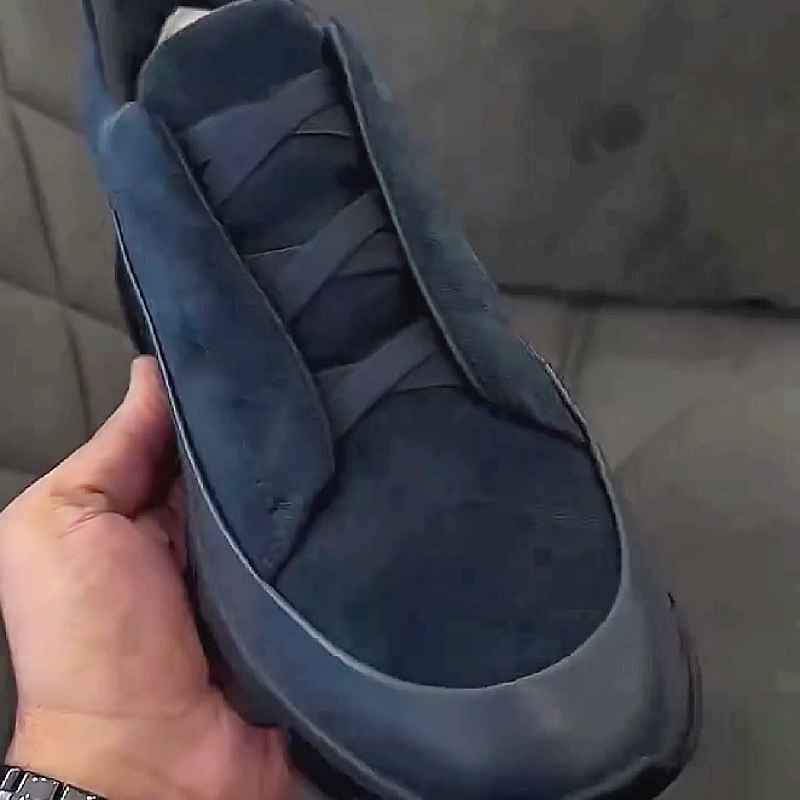 Suede Air Cushion Sneakers