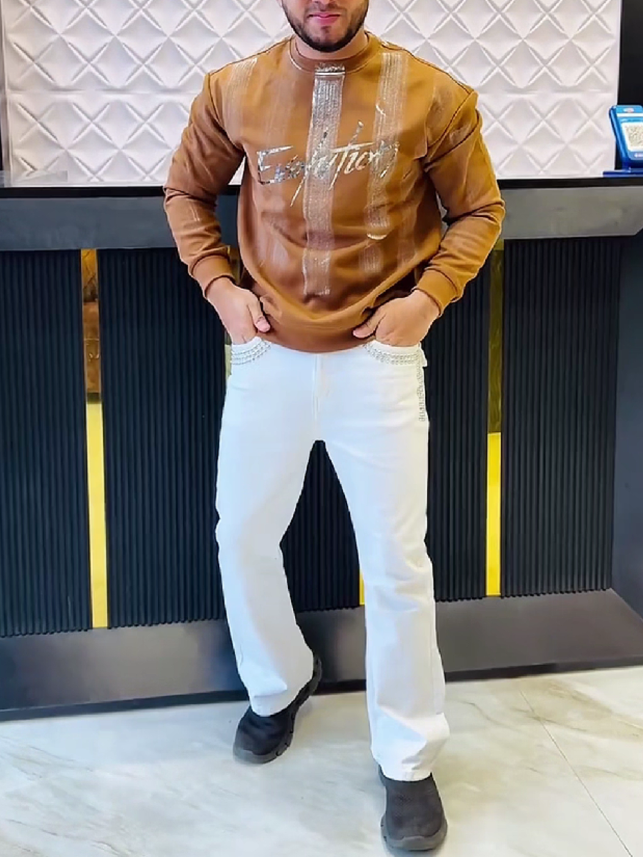 Graphic Print Sweatshirt