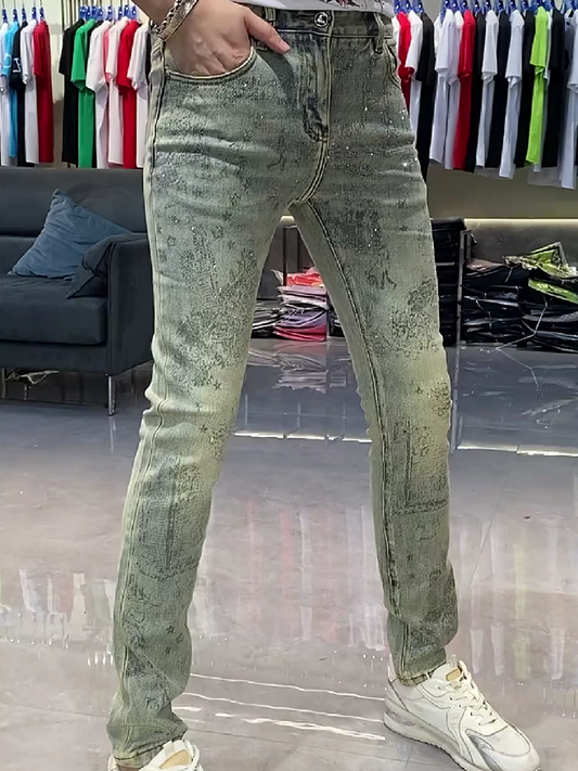 Distressed Slim Fit Jeans