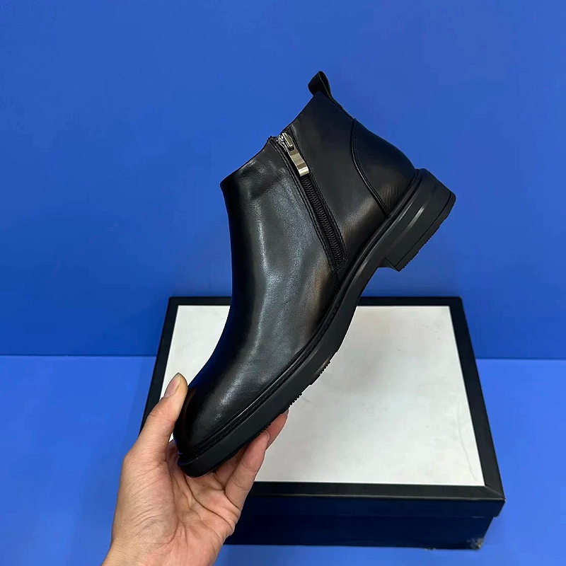 Black Leather Zipper Boot