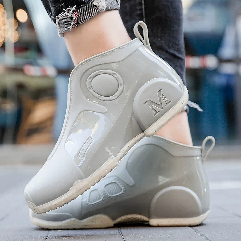 Men's Waterproof Ankle Boots with Adjustable Closure