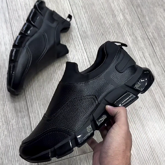 Men's Slip-On Sneakers with Textured Rubber Sole