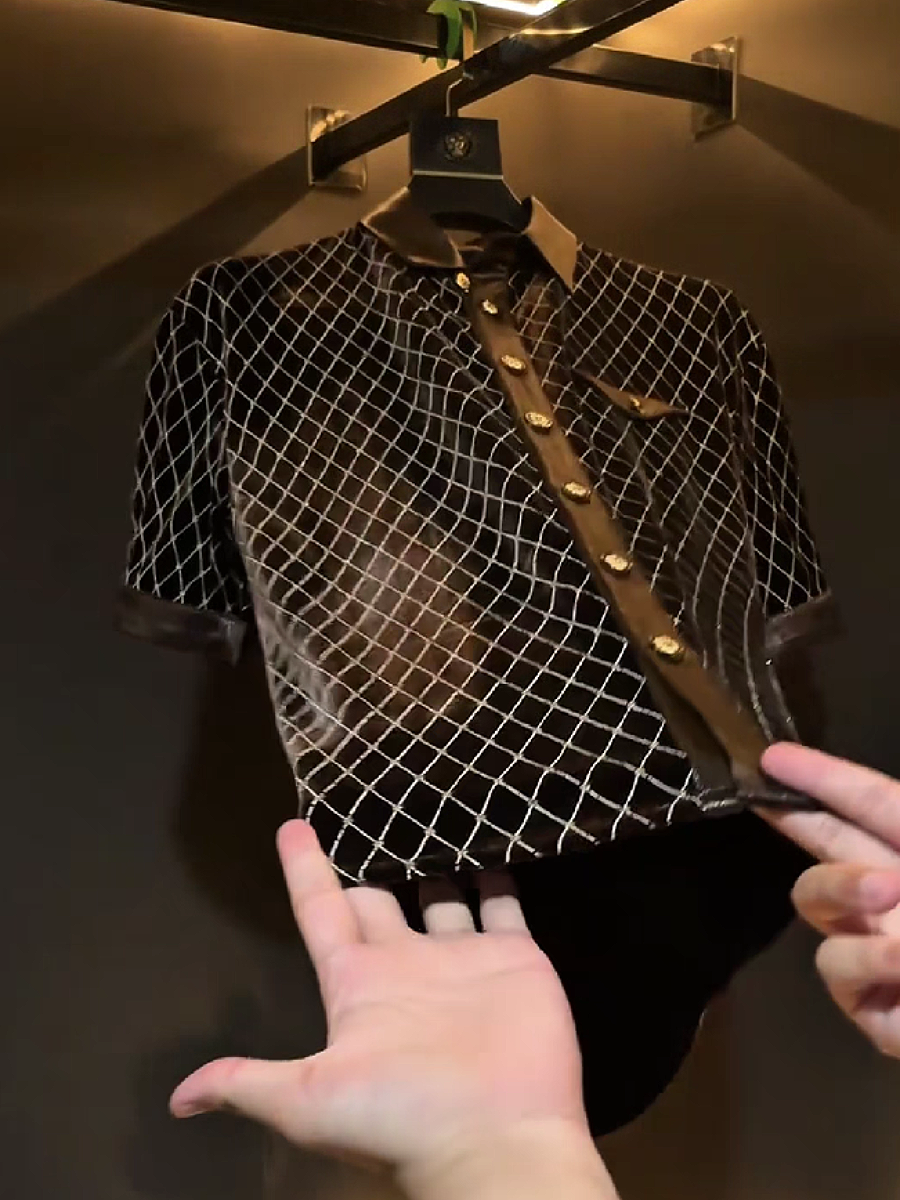 Men's Velvet Plaid Short Sleeve Shirt