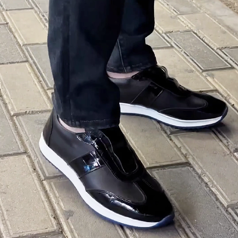 Men's Shiny Leather Lace-Up Casual Sneakers