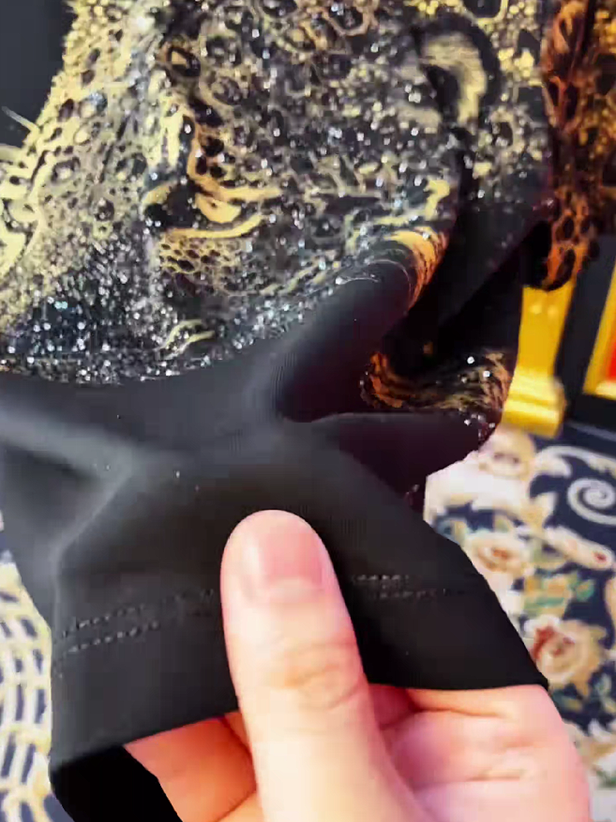 Men's Gold Leopard Graphic Crew Neck T-Shirt