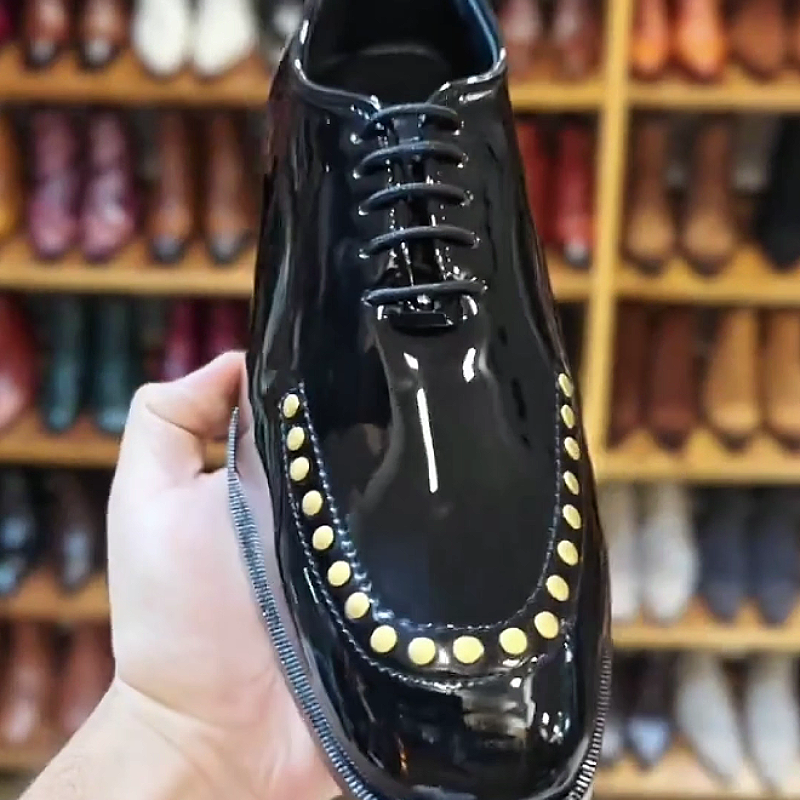 Men's Glossy Leather Lace-Up Wingtip Dress Shoes
