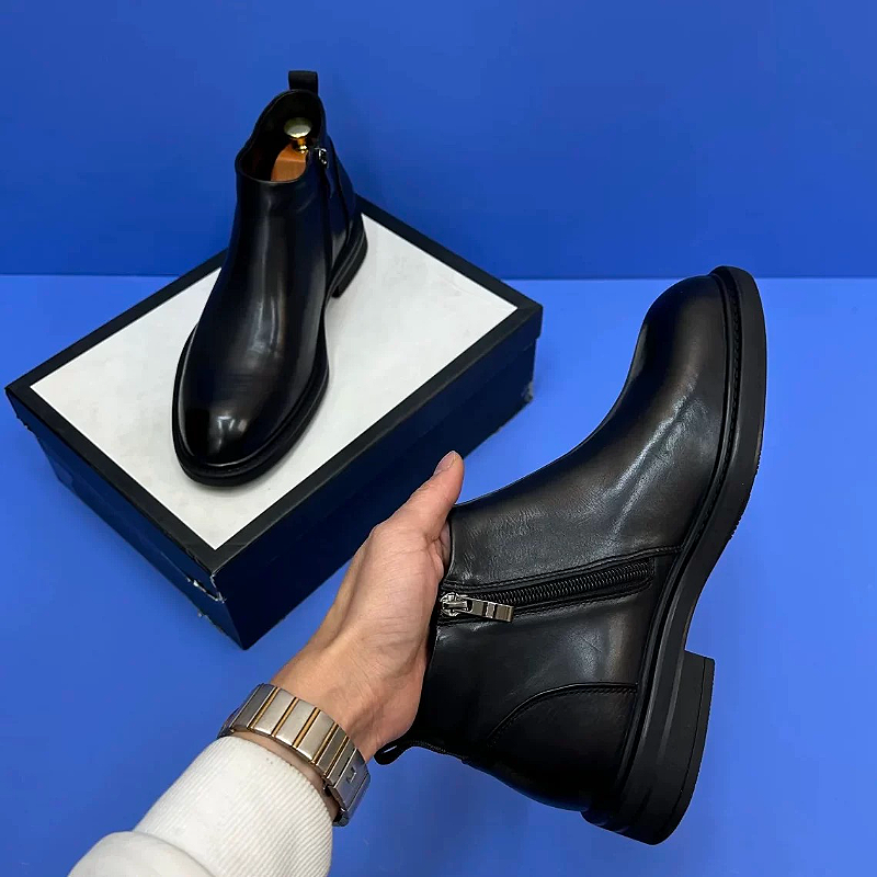 Black Leather Zipper Boot