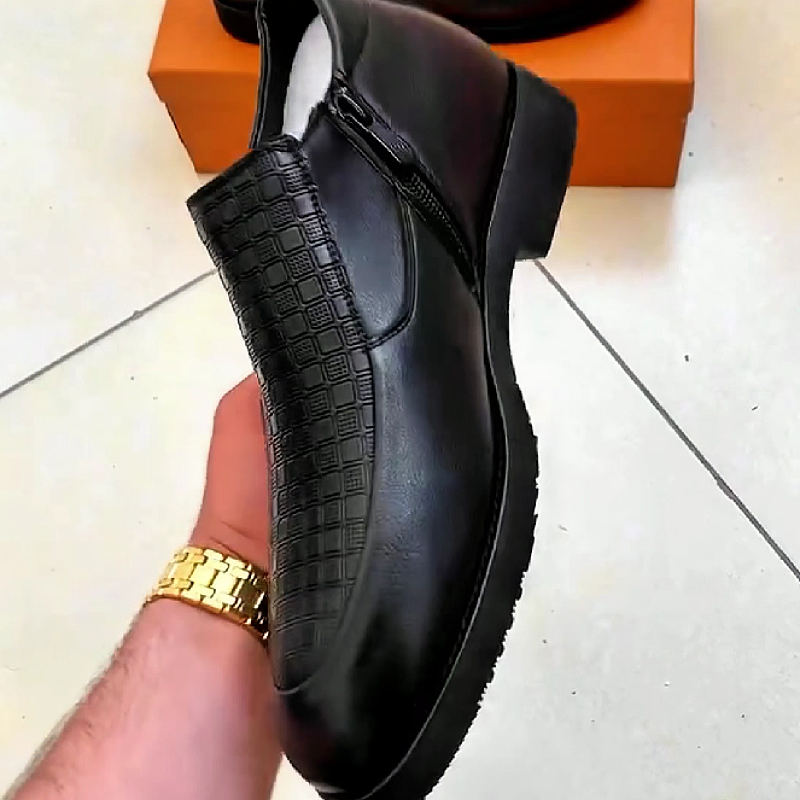 Black Croco Pattern Slip On Shoe