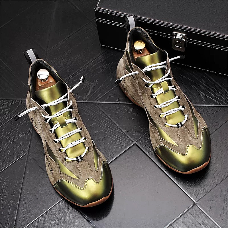 Men's Lace-Up Casual Sneakers with Reflective Panels