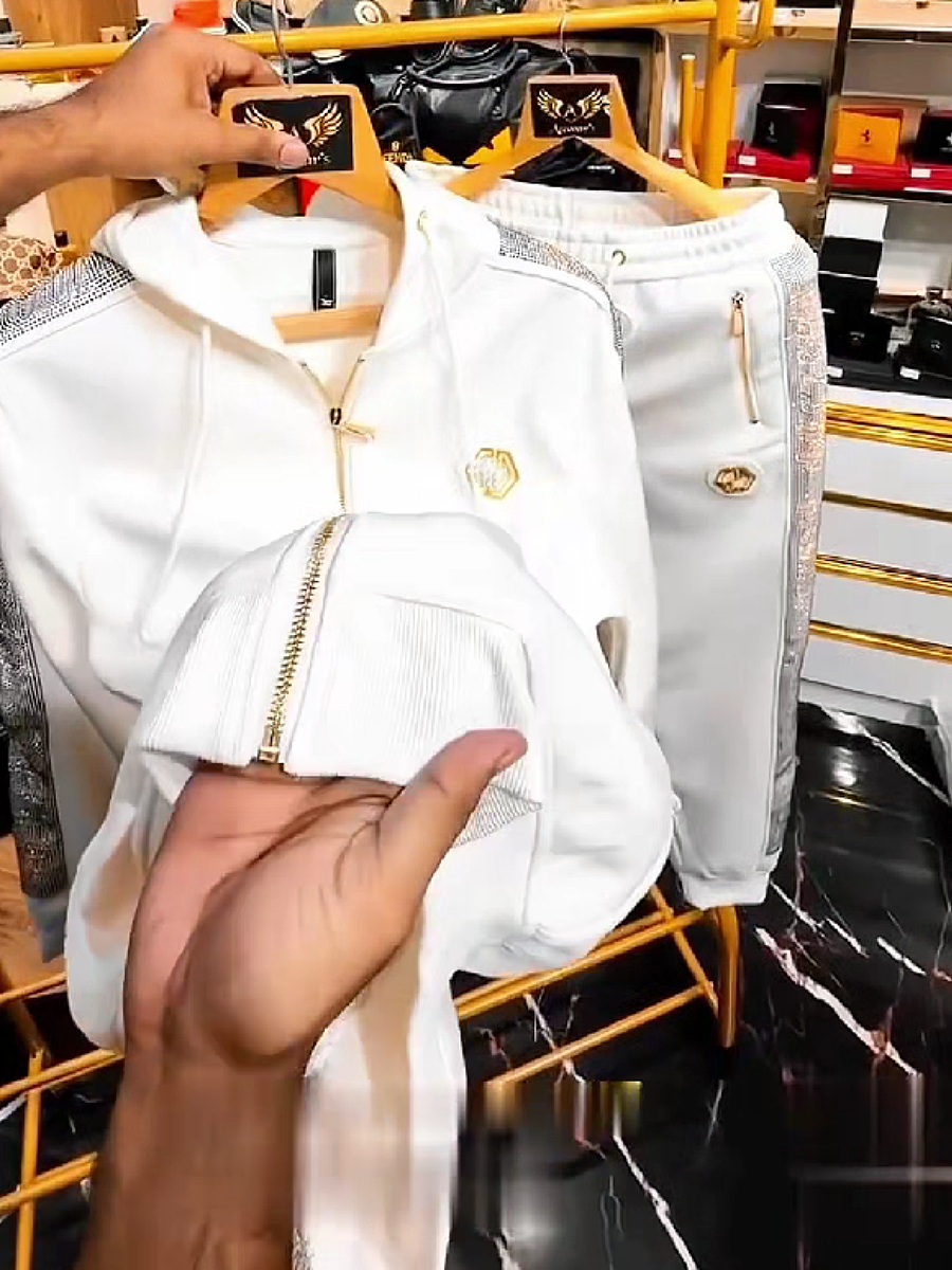 Zippered Hoodie and Sweatpants Two Set