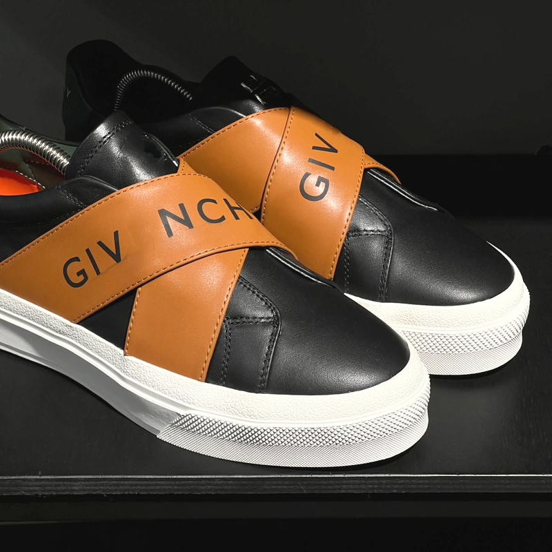 BlackOrange Strap Sneaker