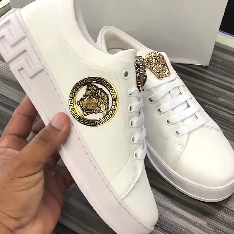 WhiteMedusa Sneaker