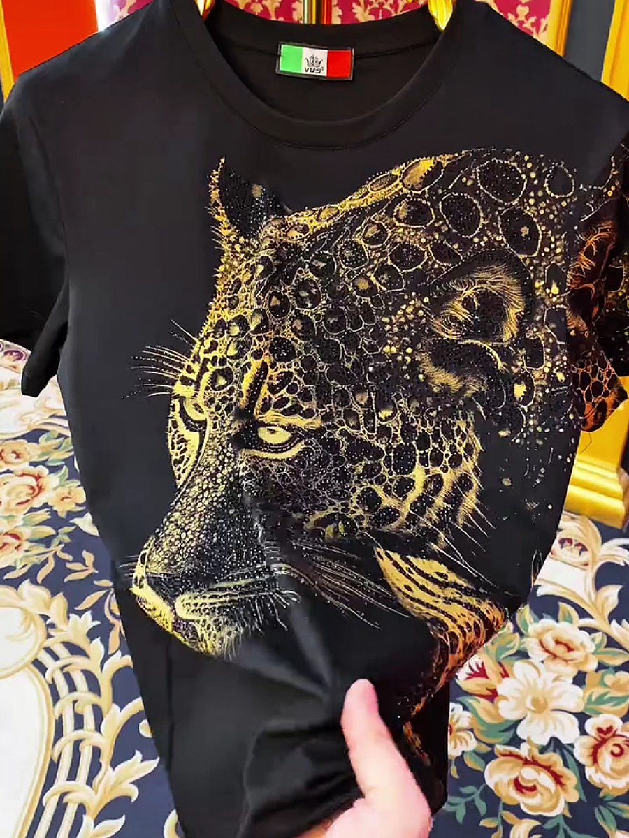 Men's Gold Leopard Graphic Crew Neck T-Shirt