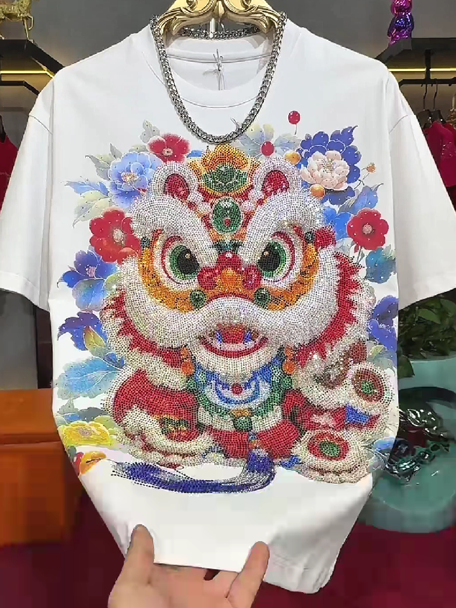 Rhinestone Lion Print Tee