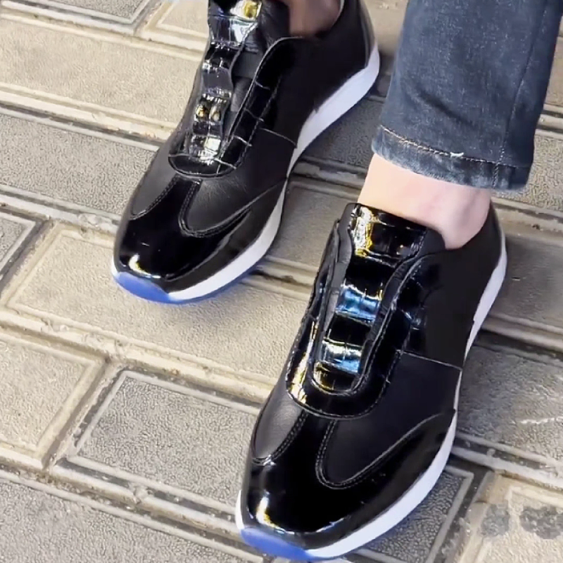 Men's Shiny Leather Lace-Up Casual Sneakers