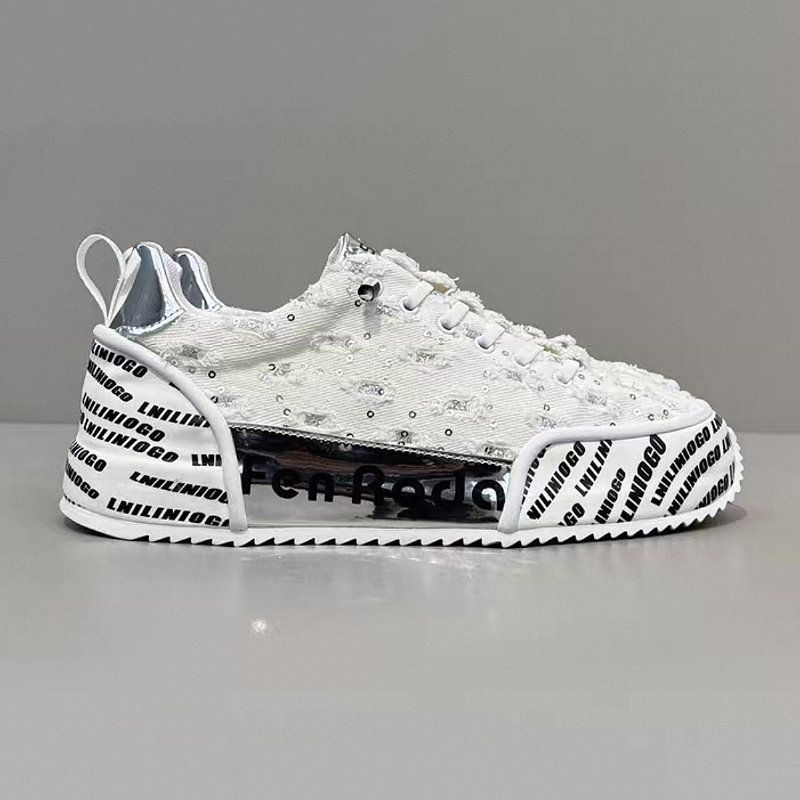 White Letter Print Sneaker