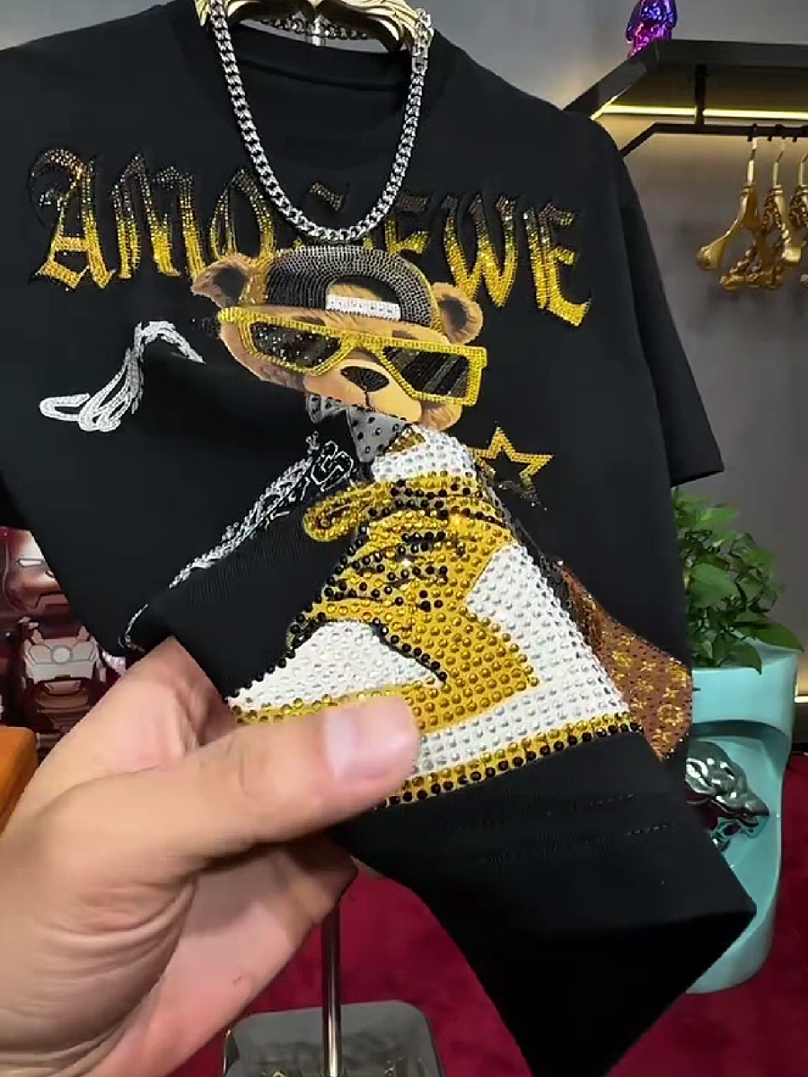 Men's Rhinestone Cartoon Bear Graphic T-Shirt