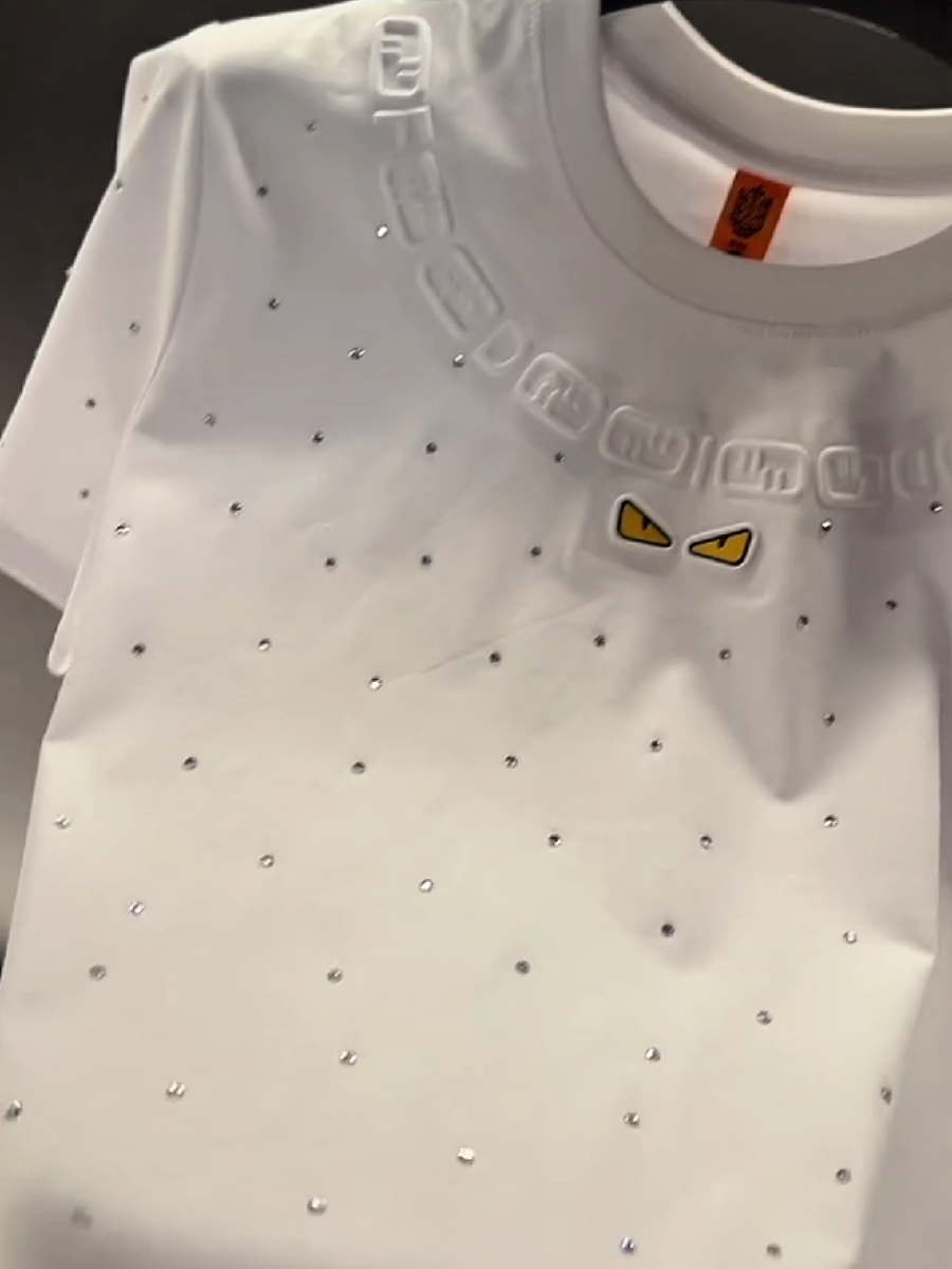 Men's Rhinestone Monster Eyes Embroidery T-Shirt