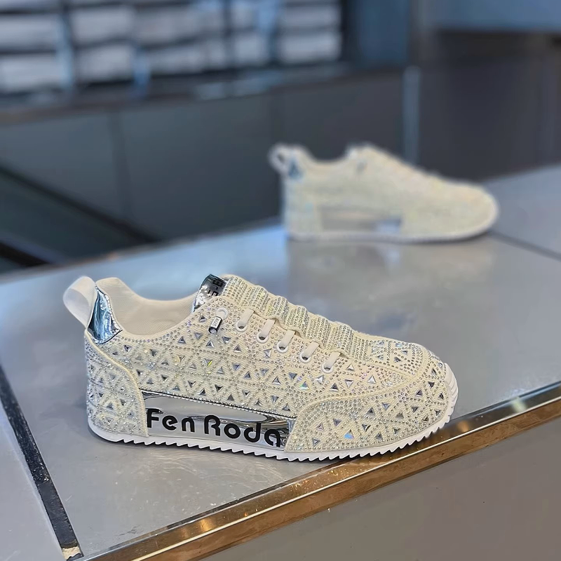Fashionable Crystal Geometric Sneaker