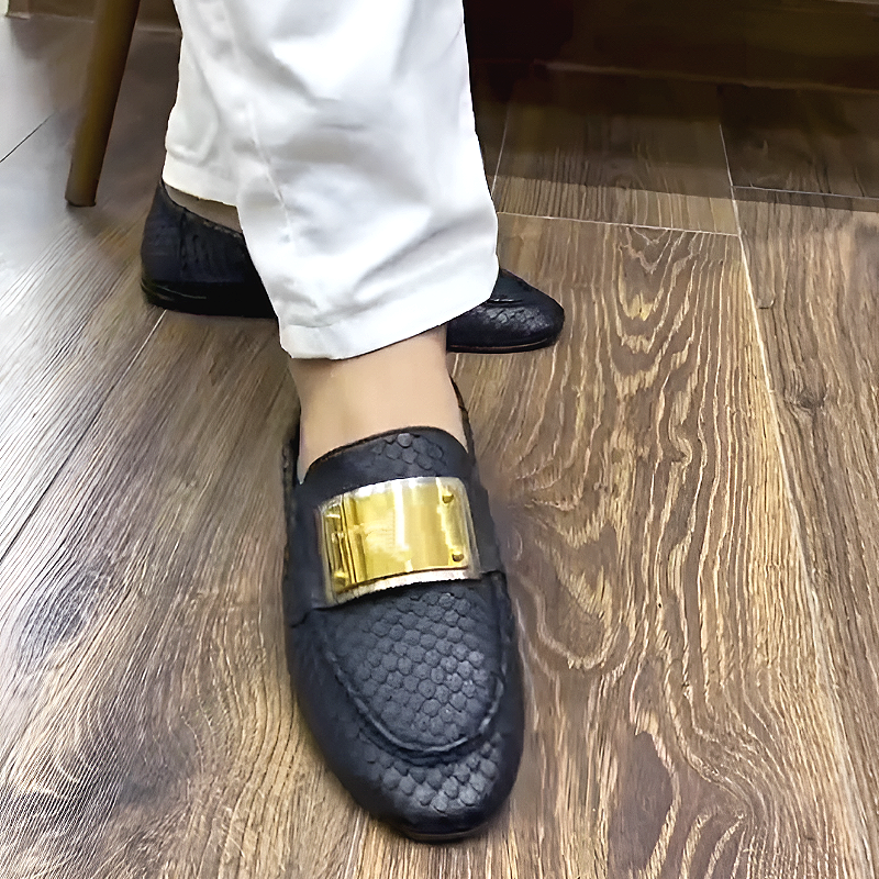 Men's Textured Leather Slip-On Loafer Shoes